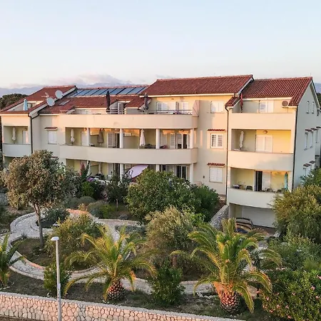 Lovely In With House Sea View Apartment Mandre